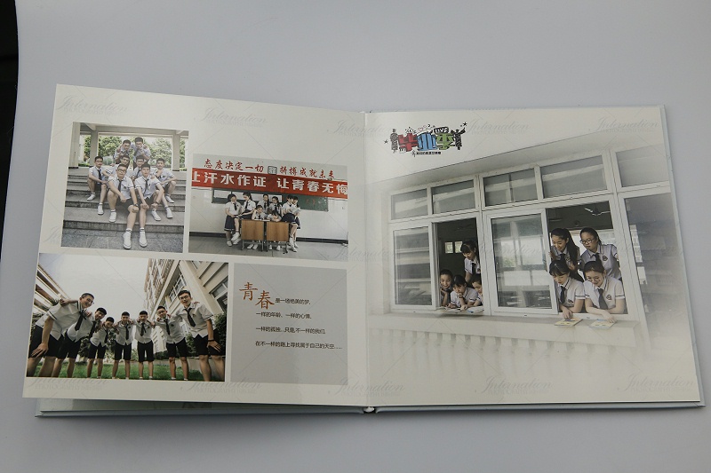 紀(jì)念冊(cè)